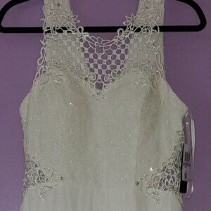 NWT:  City Studio brand Wedding Dress Created for Macy's, Size 11